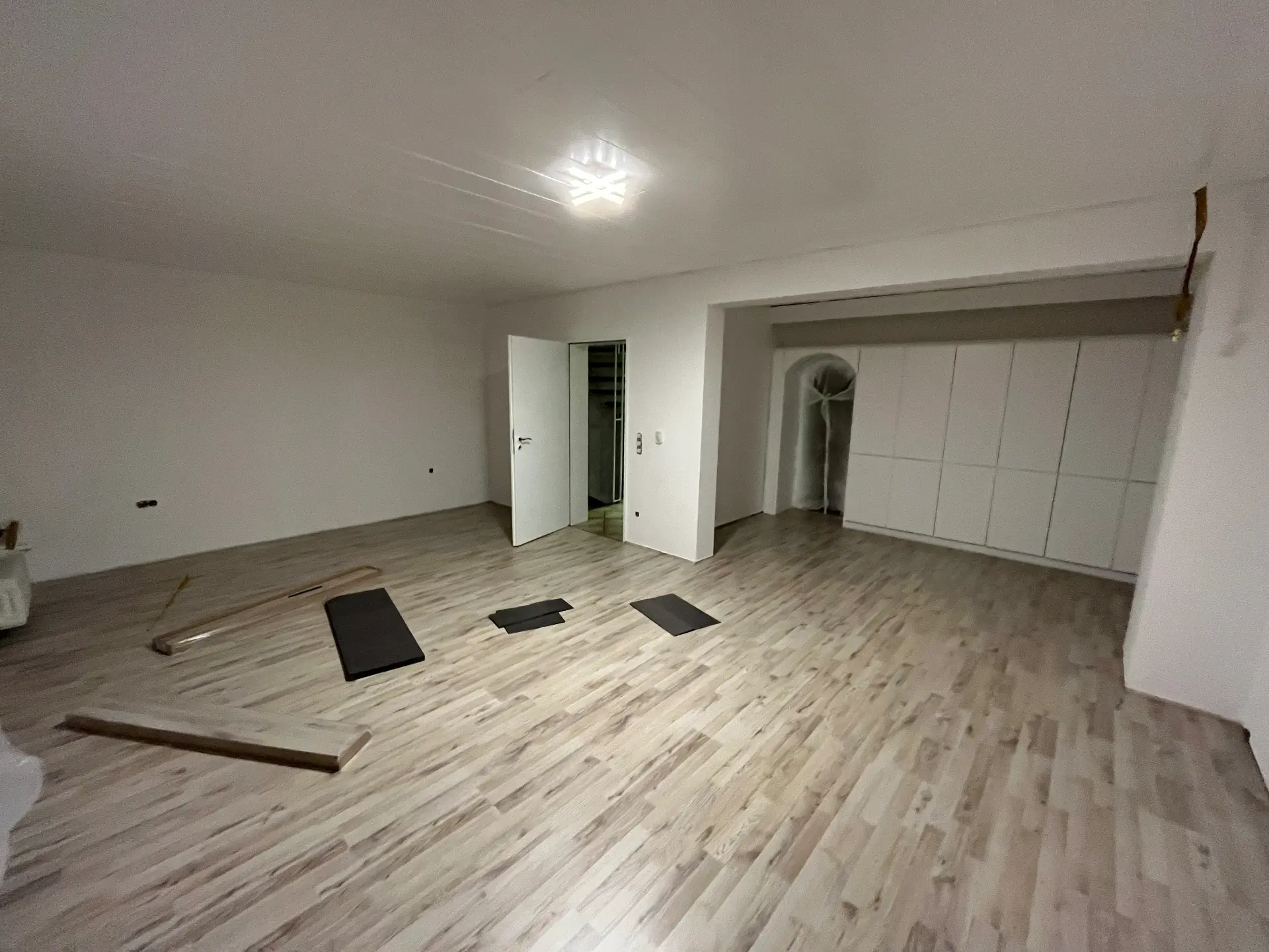 Neuer Boden im Wohnraum – nachher